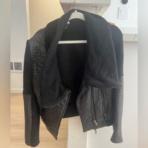 Ams Pure black vegan leather / fur jacket